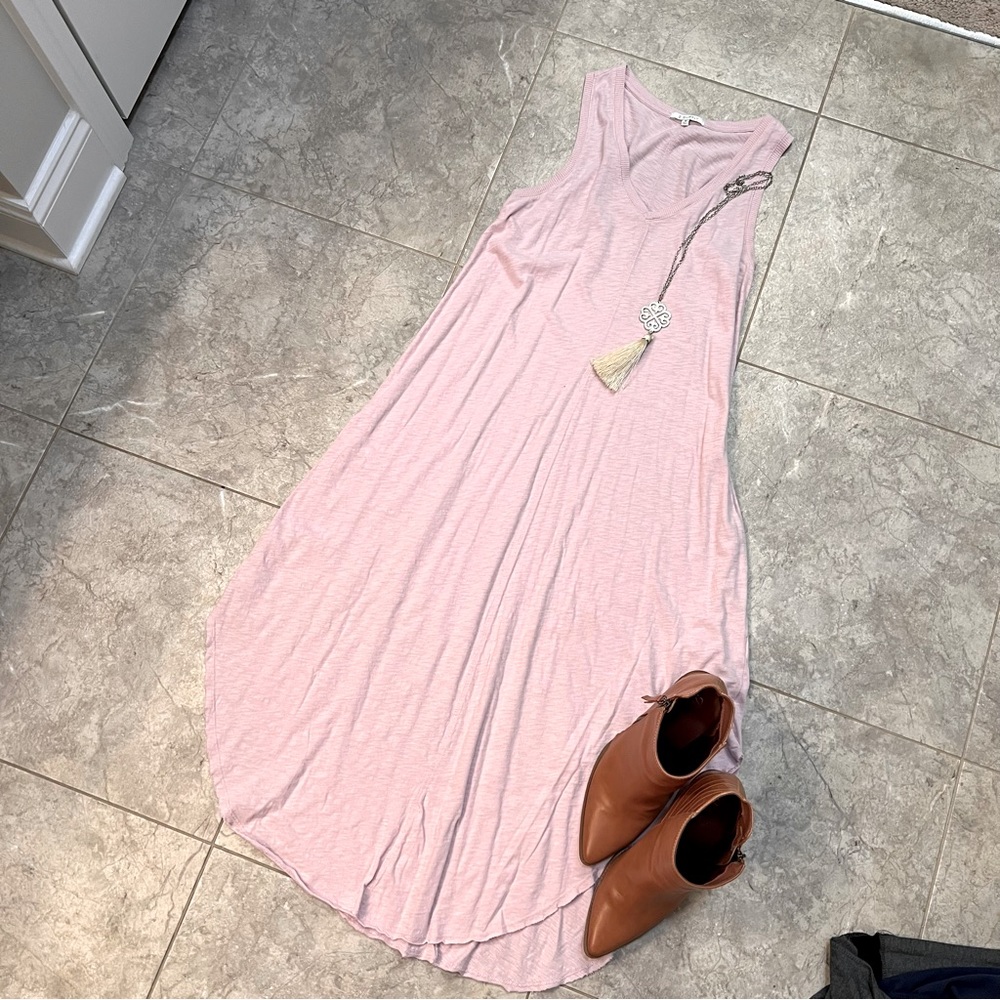 Sleeveless Pink Lily Dress